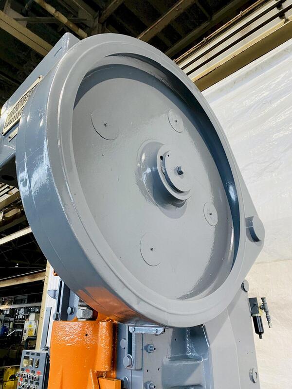 125 Ton, Johnson #125BG/AC, OBI press, 6" stroke, 21.5" Shut Height, 4" adj., 40 SPM, 42" x27" bed, air clutch - Image 9