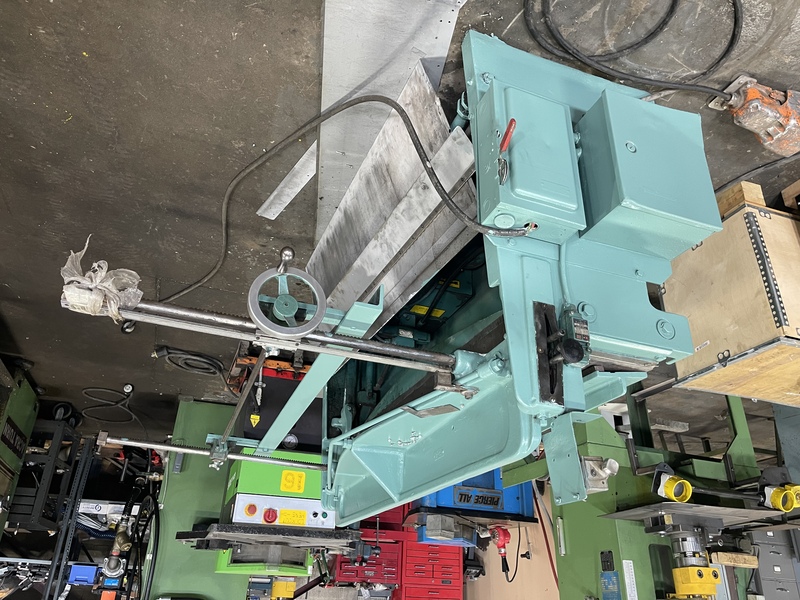 16 gauge x 4.4' Wysong #H-1652, hydralic shear, 26" rear operated manual back gauge, squaring arm, support arm - Image 4