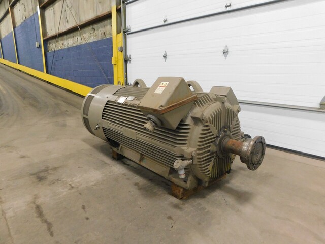 450 HP 1190 RPM General Electric, Frame 5013S, model 5KS513SAA353 severe duty AC motor, 2300 Volts - Image 3