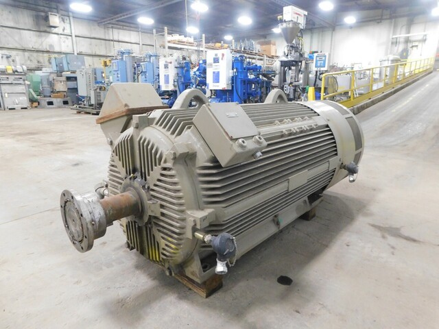 450 HP 1190 RPM General Electric, Frame 5013S, model 5KS513SAA353 severe duty AC motor, 2300 Volts - Image 5