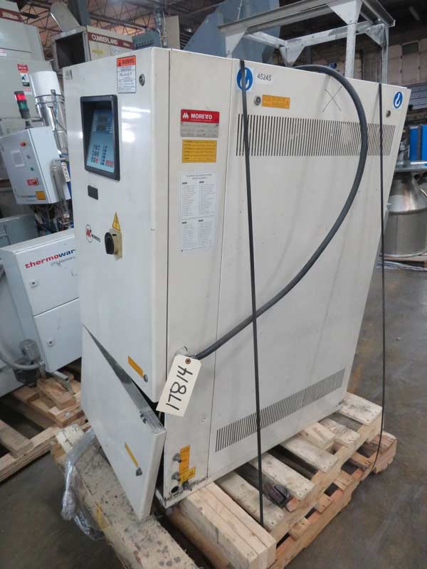 Moretto #DYT204-MT, Dehumidifying Hopper Dryer, 1999 - Image 2