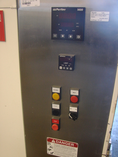 24" width x 15" H x 24" L Grieve #CLA-500, class 100 clean room, Stainless interior, HEPA filters, 500°F - Image 4
