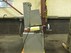 6" x 18" Millport #618, Manual Surface Grinder, hand feed, one shot lube, motor starter AMD, controls - Image 2