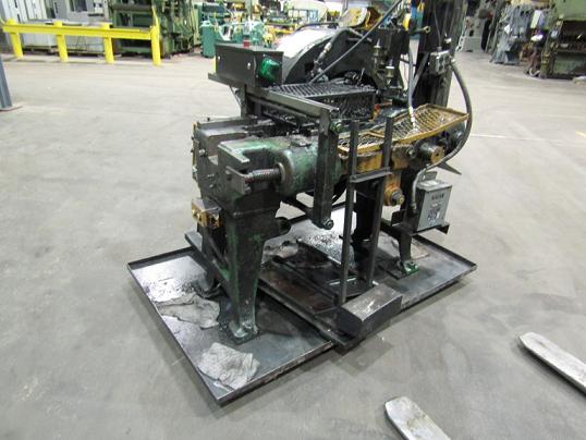 1/4" Johns Manville Rod Header - Image 3