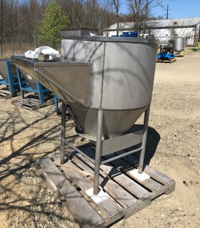 150 gallon Stainless Steel Tank/hopper, 38" Dia. x 2' T/T, 2' cone bottom, 4.5" bottom outlet, 58" OAH - Image 3