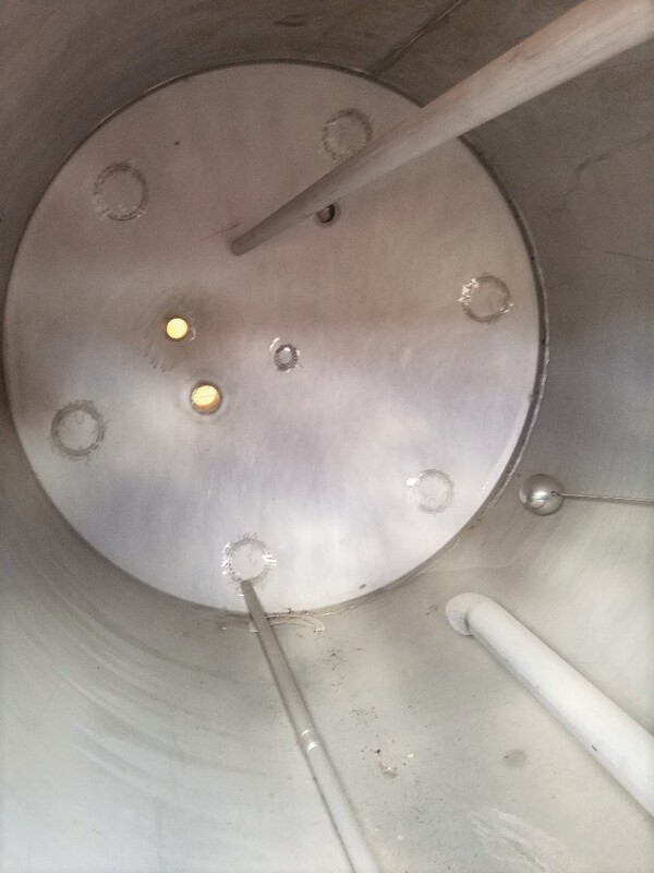 3000 gallon Stainless Steel Storage Tank w/ Mixer, Dish top and bottom, 7' 6" diameter x 8' 6" T/T, 11' 2" OAH - Image 2