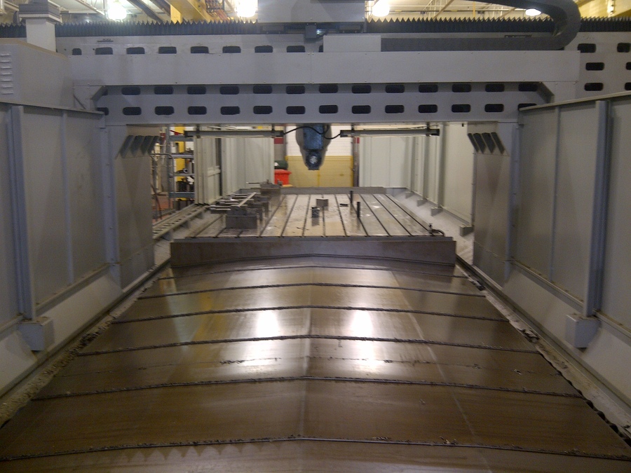 Eumach #DMV-5030, double column, bridge type, 205" X Travel, 122" Y Travel, 27" Z, Heidenhain CNC - Image 5