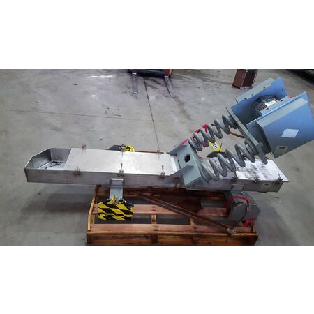 Carrier, 12" W x 81" L vibrating Stainless Steel pan feeder - Image 3