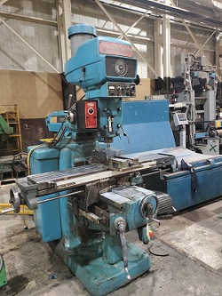 Bridgeport #Series-II, milling machine, 11" x58" table, 1.3 HP varidrive, digital read out XY, power table - Image 2