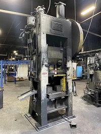 150 Ton, Erie #S1-150-27-33 SSSC, Trim Press, 27" x 30" bed, 8" stroke, 20" shut height - Image 1