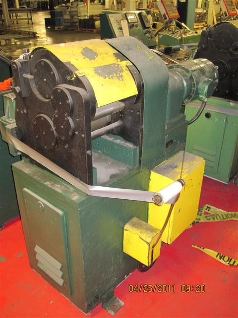 33 Ton, Bruderer #BSTA-30, High Speed Press, 30000 kg, 40mm stroke, 40mm feed length, 600 SPM - Image 1