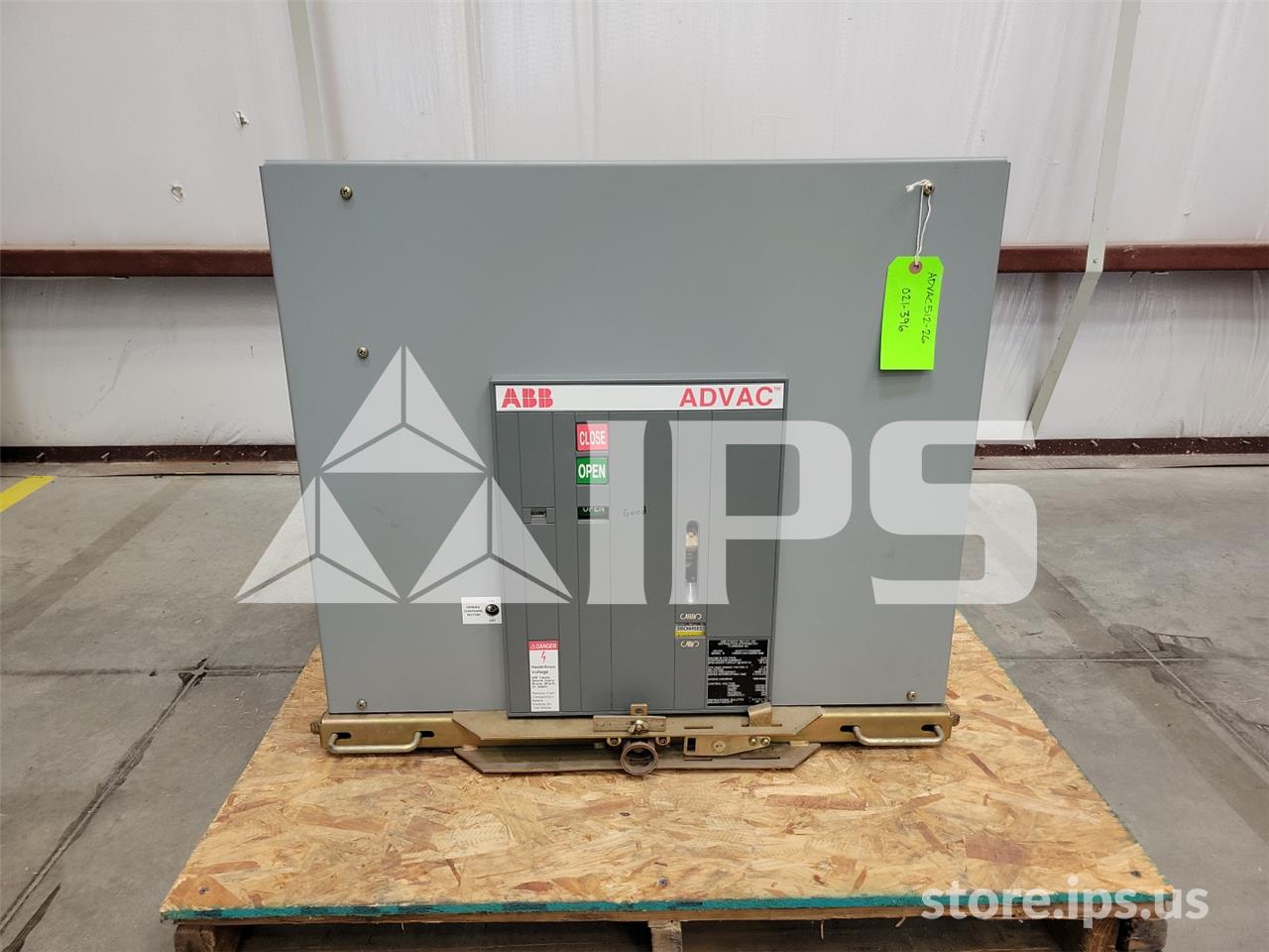 1200 Amps ABB Advac Aa221777xx0000p Model 2 (advac Model 2) 125 Volts DC Control - Image 1