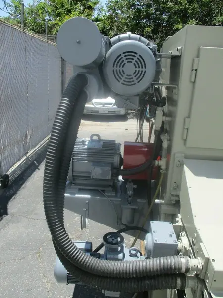 37" Cemco #UR-2137, 1-head belt grinder, complete coolant system - Image 6
