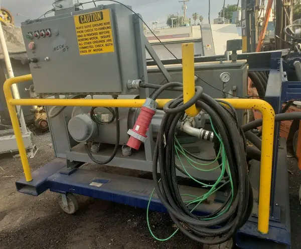 Kelvin 50 HP hydraulic pumping system, controls, HYDAC Contamination Sensor cart - Image 1