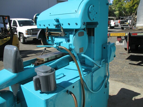 6" x 18" Thompson #F, hydraulic surface grinder with Walker 6" x 18" Magnetic chuck - Image 8