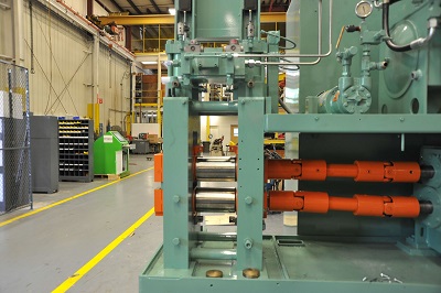 5.5" x 8" I2S Sizing Rolling Mill, single direction, 80 FPM, Hydraulic Screwdown, reconditioned in 2014 - Image 2