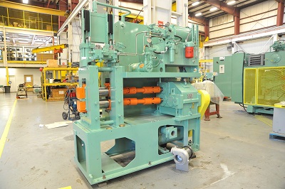 5.5" x 8" I2S Sizing Rolling Mill, single direction, 80 FPM, Hydraulic Screwdown, reconditioned in 2014 - Image 5