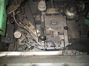 1/4" x 2" Warren Industries #WT-1000, High Speed Thread Roller, 100 RPM w/ Bowl Feed, 1000 PPM - Image 3