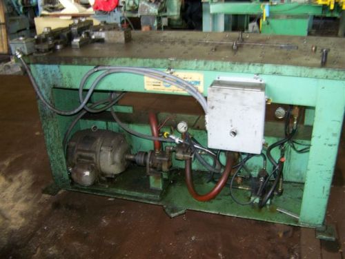 72" Lubow, Hydraulic Bender, 72" L x 30" width table, 8" hydraulic, 40" work height, self continuous - Image 2