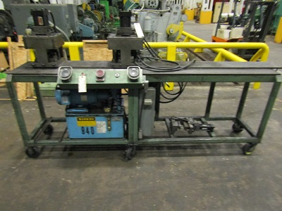 .25" Wire Trimmer and Bending, 2 head, with cylinders, hydraulic Pump and motor, 4' bed, palm button control - Image 4