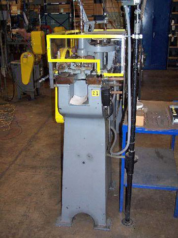 No. 0 Sleeper & Hartley, Torsion Spring Machine, Series 607, 0.0258" capacity, 25 coil turns, 6-1/4" feed - Image 1