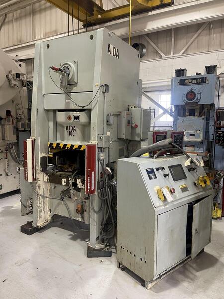 121 Ton, Aida #NS1-1100, single point eccentric geared straight side press, 4.3" stroke, 2001 - Image 4