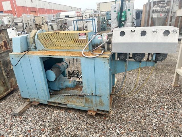 1.5" Killion #KL-150, extruder, 24:1 L/D, 3 control panels, Zenith melt pump w/2 HP motor - Image 2