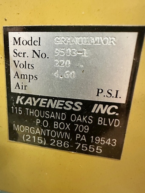 2" x 4" Kayeness, table top granulator, 1 HP, tray feed hopper, serial 9500-1 - Image 6