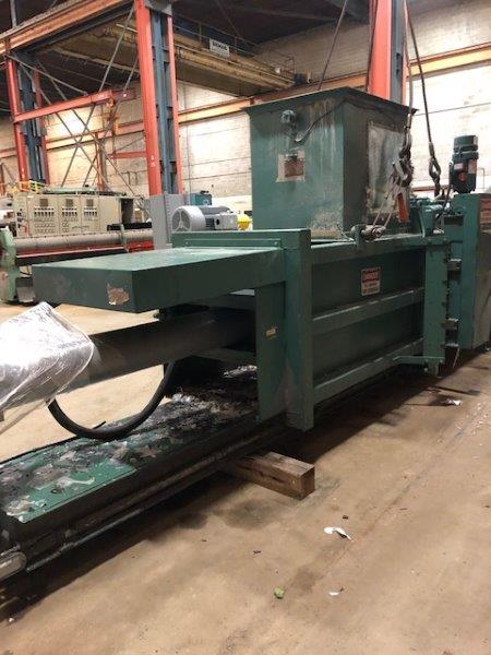 Maren #203-103S, horizontal hydraulic automatic baler, automatic wire tying, 50 HP, 1999 - Image 6