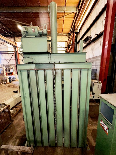 60" x 30" x 60" Selco #V1-5, vertical baler, serial #09905219 - Image 4