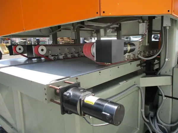40" Surface Master #BF-400, multi-head sanding machine - Image 10
