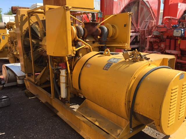 500 - 800 KW Caterpillar #3412, diesel generator set, serial #38S01113, 1000 hours, 1978 - Image 2