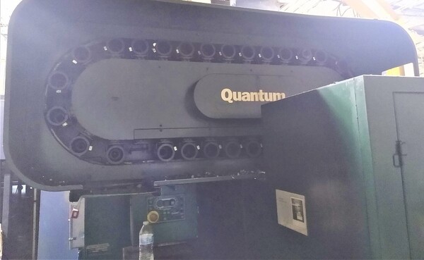 Kasuga Quantum #Q-1250V, 50" X, 25" Y, 25" Z, 6000 RPM, 30 automatic tool changer, 25 HP,chip,Fanuc 18iMB - Image 3