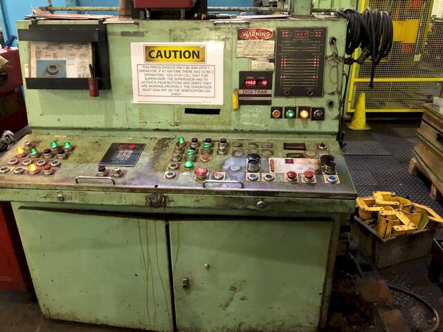 800 Ton, Niagara #SE2-800-120-60, straight side double crank press, 24" stroke, 47" Shut Height, air clutch & - Image 6