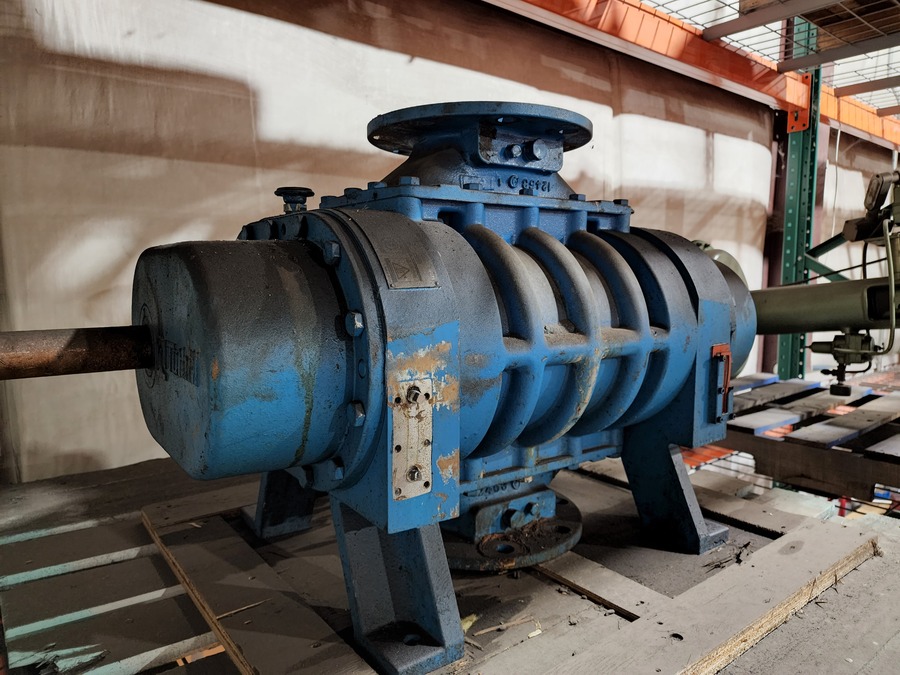 1800 scfm @ 15 psi, Tuthill #PD, positive displacement blower, bare blower - Image 4