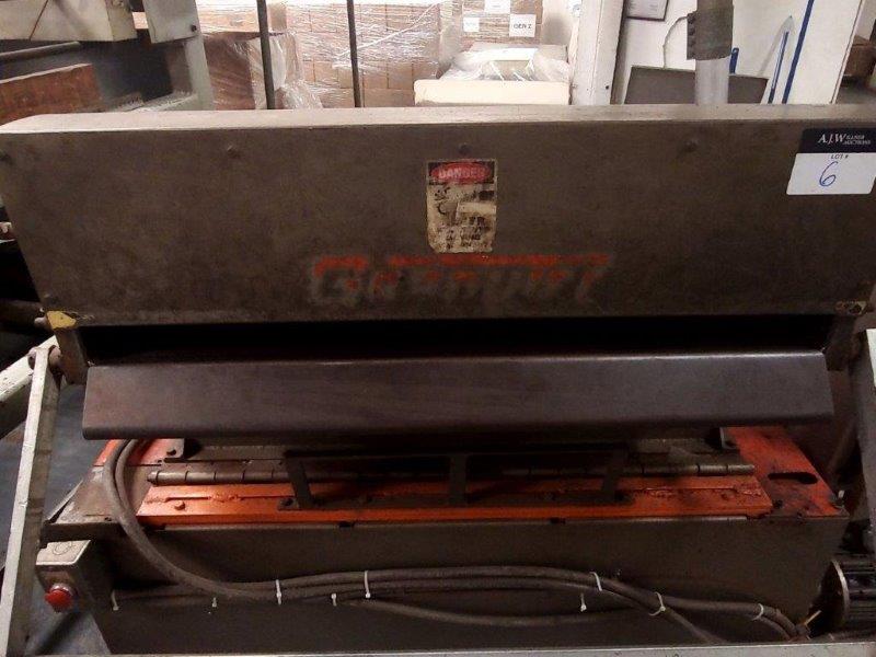 3" x 39" Granutec, pull roll fed granulator, 15 HP, low profile base, blower for discharge - Image 2