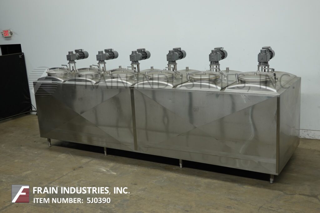 1800 gallon 304 Stainless Steel flavor tank, (6) 300 gallon chambers, top mounted lift up covers with 17" ID - Image 1