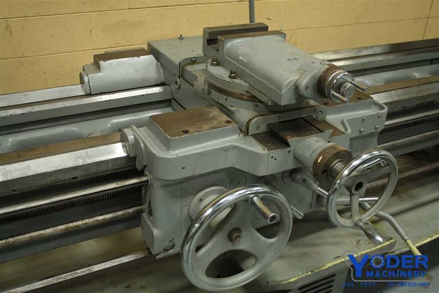26" x 84" Sidney engine lathe, 17" swing over cross slide, steady rest, thread dial, swivel compound, #58895 - Image 7