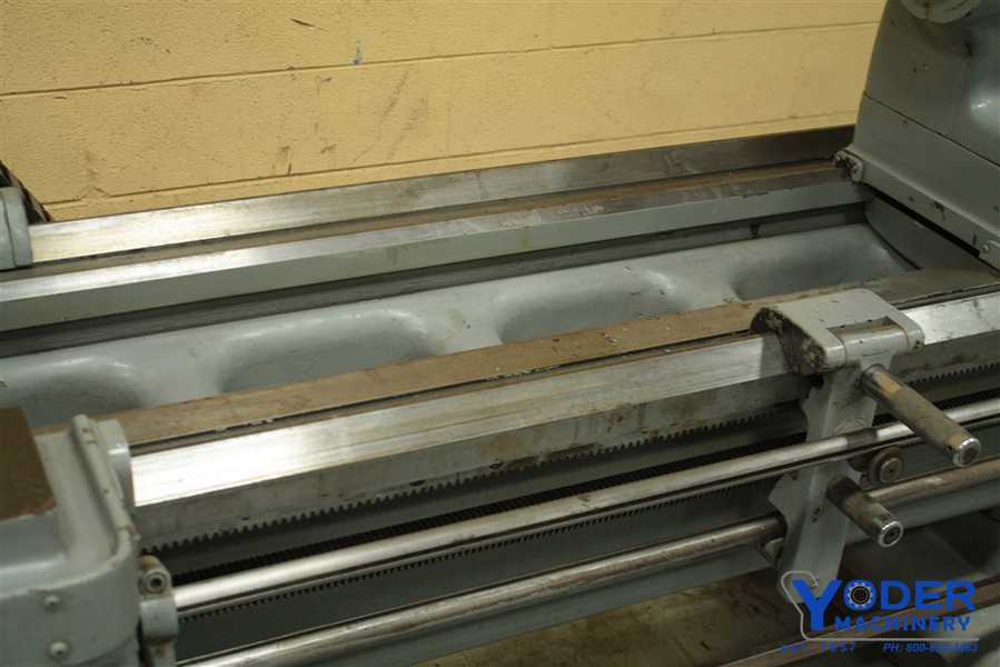 26" x 84" Sidney engine lathe, 17" swing over cross slide, steady rest, thread dial, swivel compound, #58895 - Image 8