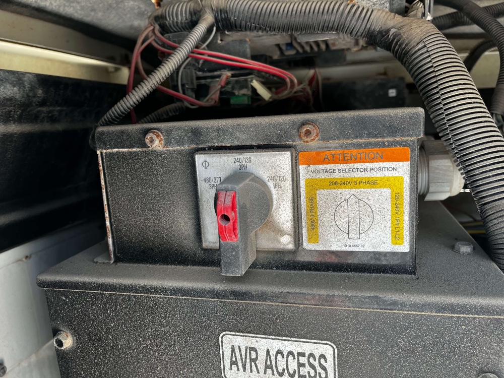 40 KW Atlas Copco #QAS45, trailer mounted, sound attenuated enclosure, Tier 3, 120/240/208/277/480 Volts - Image 6