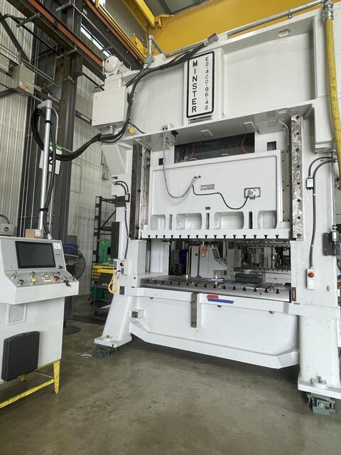 400 Ton, Minster #E2-400-96, straight side double crank Press, 8" stroke, 40" Shut Height, 96" x 42" Bed, 70 - Image 2