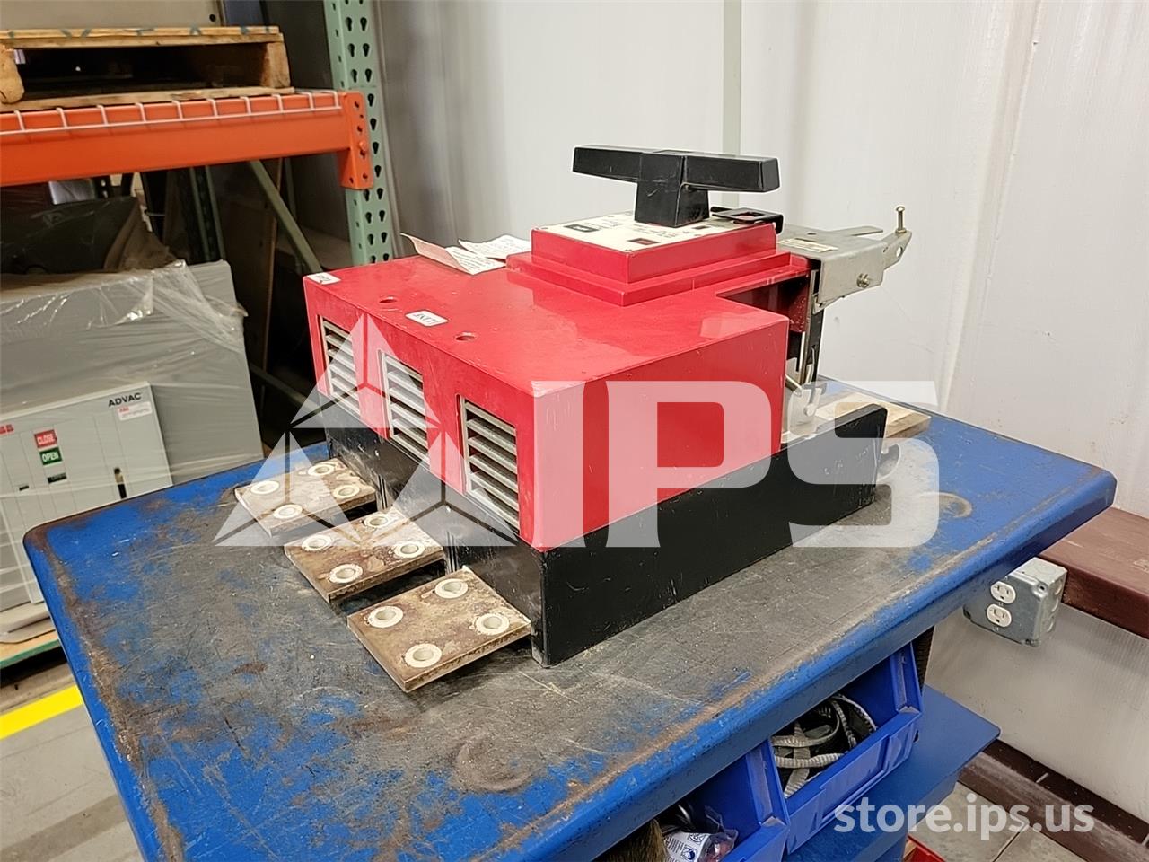 2000 Amps GE Thpc Hpc Switch Mo/bi Top Feed - Image 4