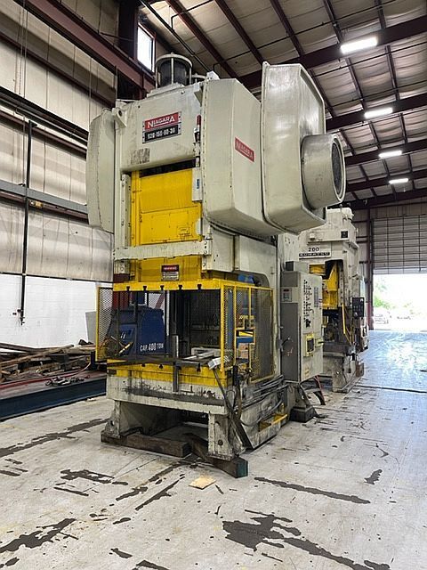 165 Ton, Niagara #S2G-150-60-36, 2 pt. gap frame mechanical press, 12" stroke, 31" shut height, 6" adj., 30 - Image 3