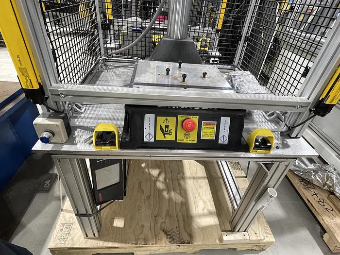 Branson #2000X, ultrasonic welder 2500 wat, on enclosed stand, 2020, #104765 - Image 4