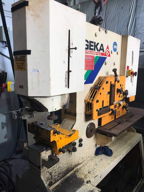 6.5" x 6.5" x 1/2" Geka #Hydracrop-110, hydraulic ironworker, 120 ton, 12" throat, 3 HP - Image 2