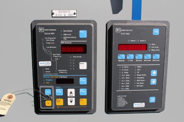 Cutler-Hammer 5KV metal clad switchgear, (3) 2-high sections, (3) VCP-250 1200 Amp vac circuit breakers - Image 3
