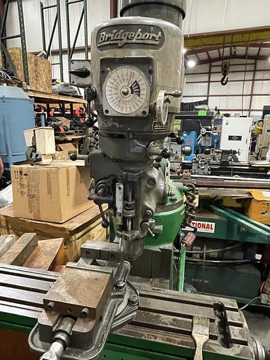 Bridgeport #Series-I, knee mill, 9" x42" T-slotted table, 1.5 HP 2 speed motor, #104787 - Image 5