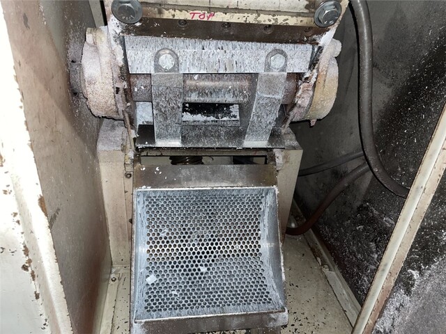 12" x 12" Granutec #TFG1212, pull roll granulator, 3 knife open rotor, 2 bed knives - Image 6