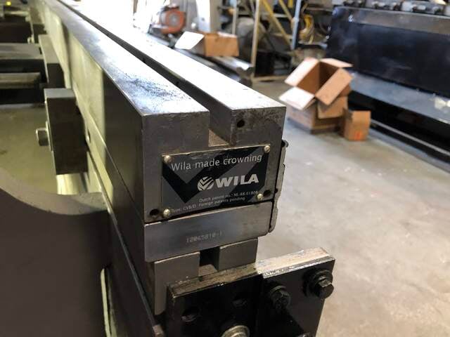 90 Ton, Cincinnati #90C10, hydraulic press brake, 12' overall, 102-3/4" between housing, 8" stroke, 7" - Image 2