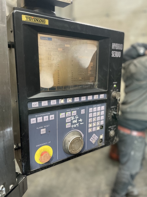72 Ton, Toyokoki #HYB-60-20, CNC hydraulic press brake, 6' overall, 66.3" between housing, 5.9" stroke - Image 2